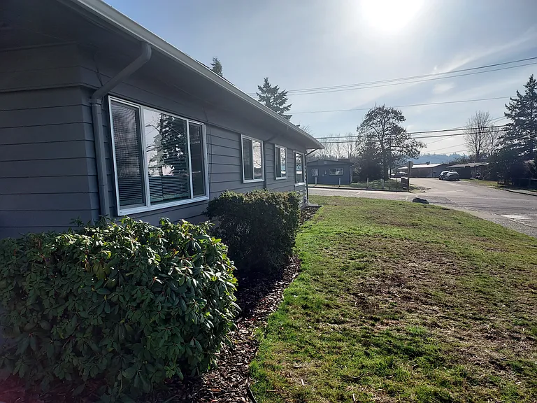 700 Aberdeen Ave NE #702 — Photo 18