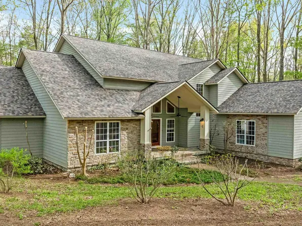674 County Road 555, Valley Head, AL 35989
