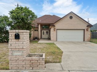 100 Shawnee Trl, Del Rio, TX 78840
