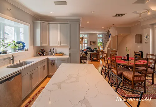 2733 N Wayne Ave #PENTHOUSE Photo 1