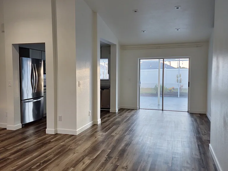 13220 Prestwick Dr — Photo 5