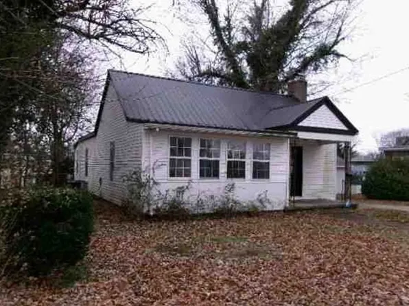 813 Stanley St, Hopkinsville, KY 42240