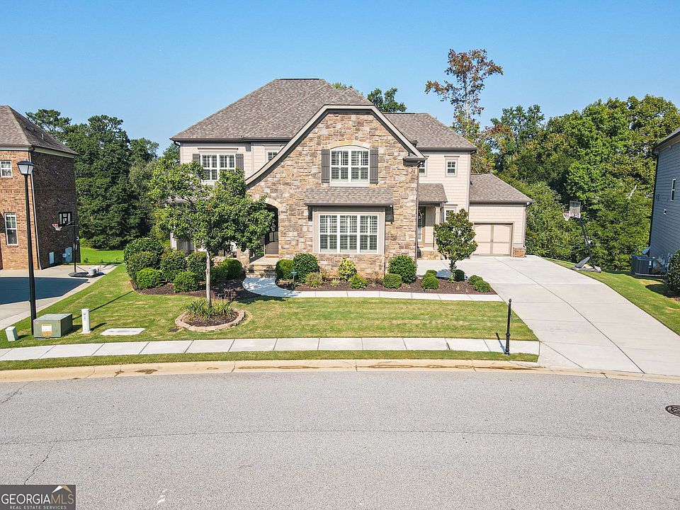 1st image of 2719 Longacre Park Way