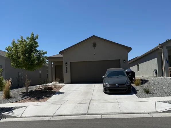 10704 Hopewell Ln SW, Albuquerque, NM 87121