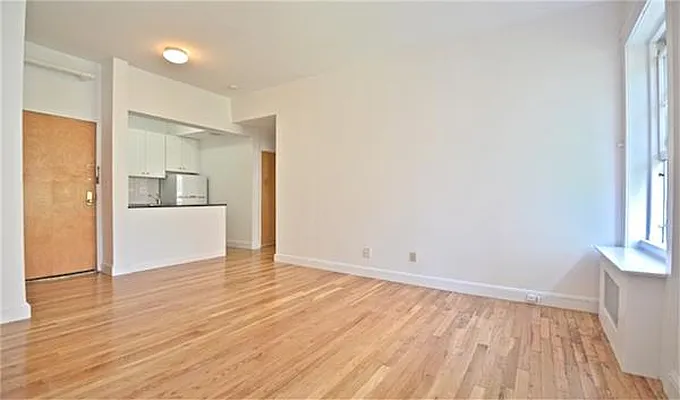 Rented by Maz Group NY | media 9