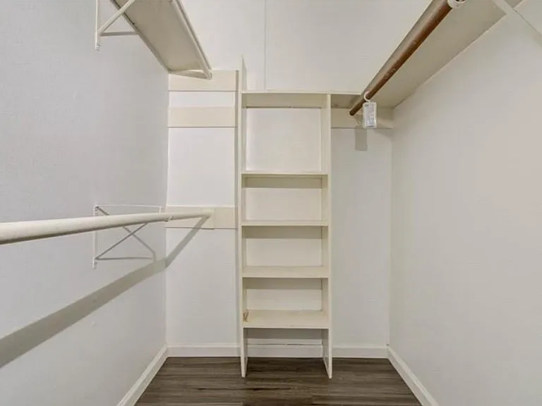 11711 Memorial Dr #381 — Photo 10