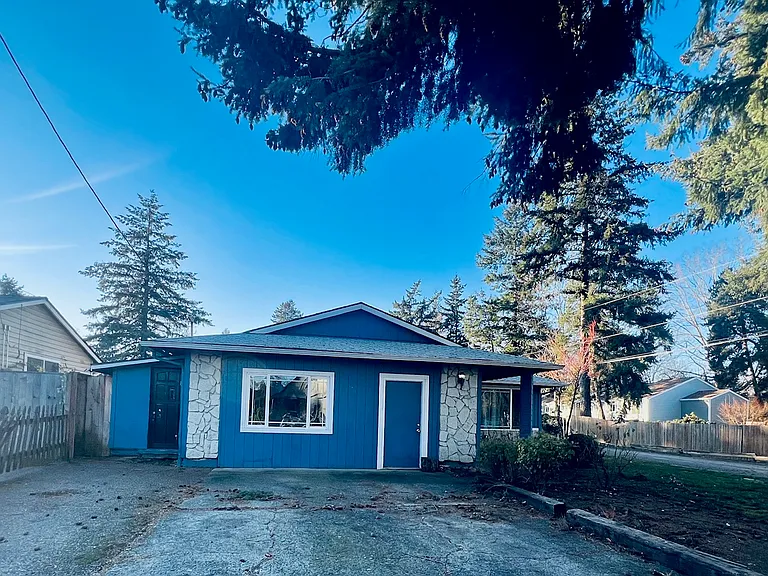 2909 SE 140th Ave — Photo 2