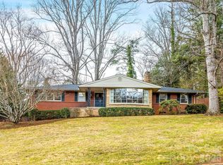 8 N Oak Forest Dr, Asheville, NC 28803