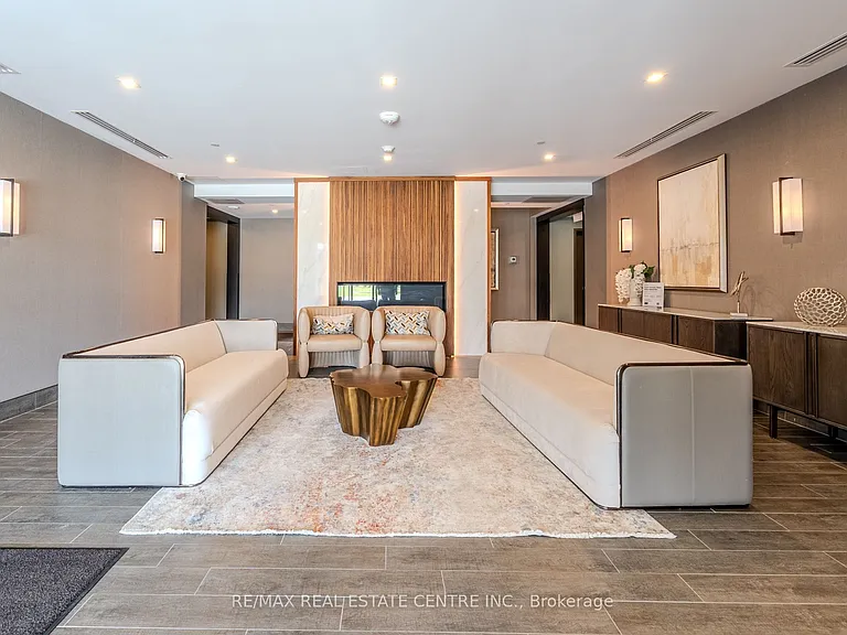 470 Dundas St E #1206 — Photo 40
