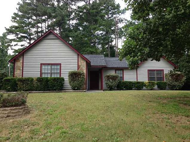 2nd image of 2051 Wendover Dr