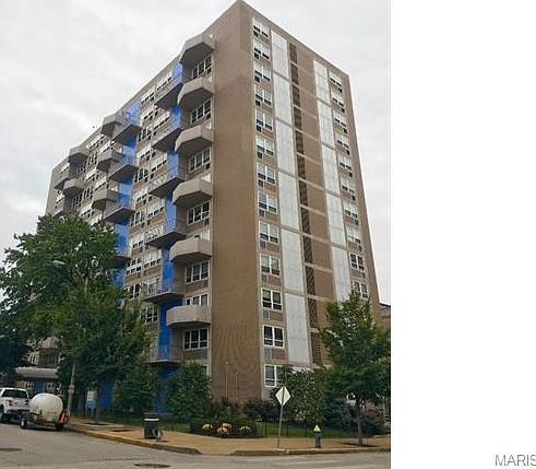 1st image of 210 N 17th St Unit 1011
