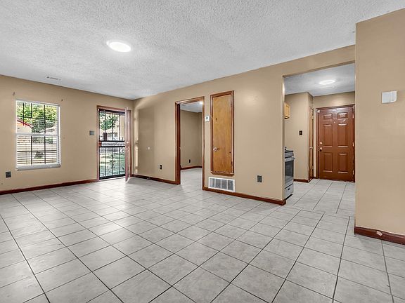5th image of 1397 Gill Ave