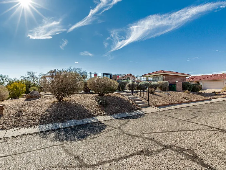 10472 N Fair Mountain Dr — Photo 36