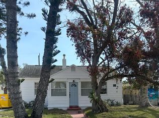 3038 Dupont St S, Gulfport, FL 33707
