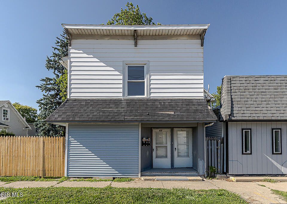 1st image of 654 W Sylvania Ave