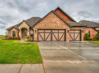 2224 Sugar Sands Rd, Yukon, OK 73099