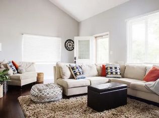 2438 Brandon Rd, Columbus, OH 43221