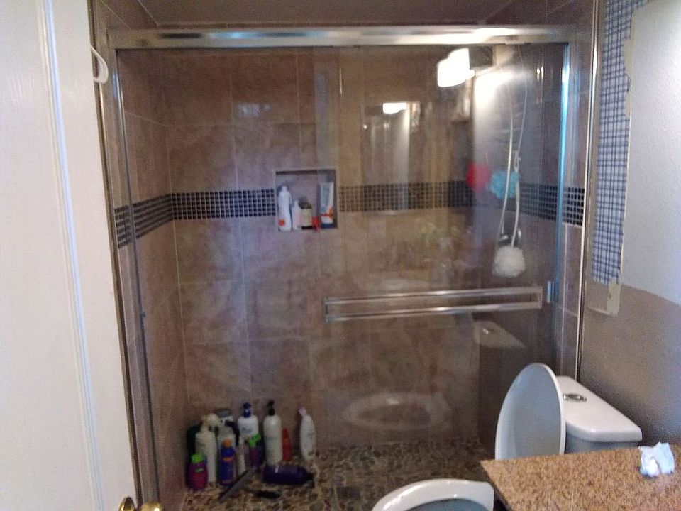 1st image of 39884 Spicewood Ave