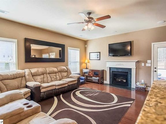 3rd image of 272 Meadow Blossom Way