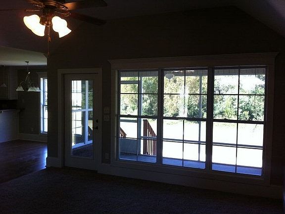 3rd image of 322 Gwinnett Pl