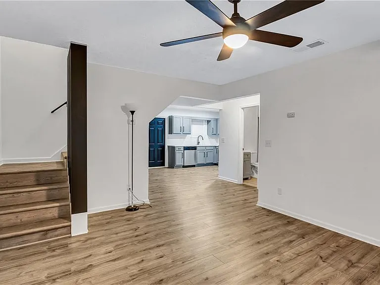 6234 Culver Dr — Photo 9