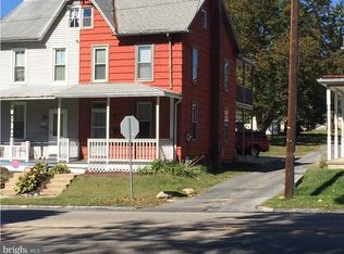 439 E Main St, Annville, PA 17003