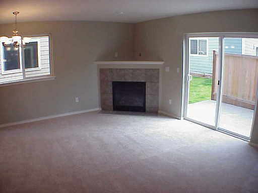4th image of 16005 124th Avenue Ct E