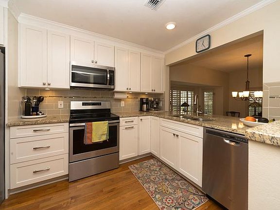 3rd image of 5220 S Russell St APT 38