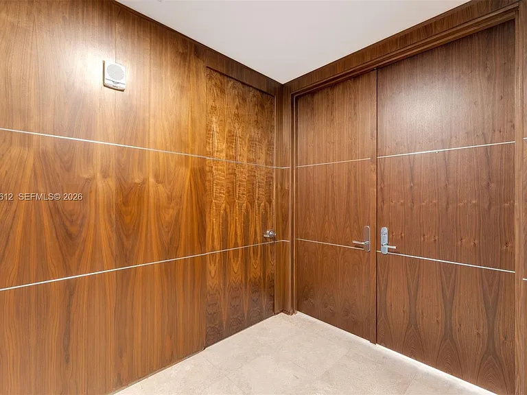 5959 Collins Ave #1001 — Photo 9