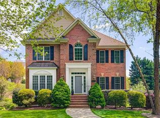 475 Ashbry Run Dr, Winston Salem, NC 27106