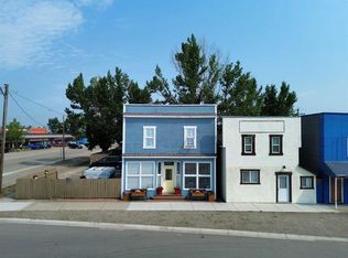 102 S Railway Ave E, Hanna, AB T0J1P0
