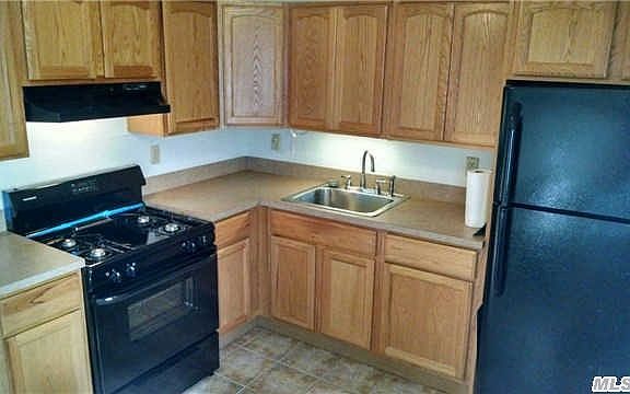 3rd image of 1534 Clintonville St