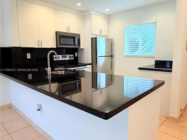 7740 Camino Real, Miami, FL