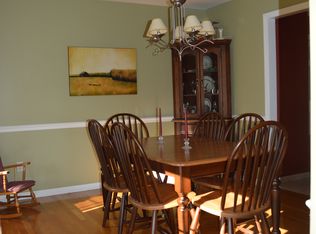 3 Richards Cir, Tyngsboro, MA 01879