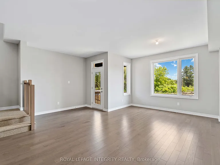 634 Fisher St — Photo 13