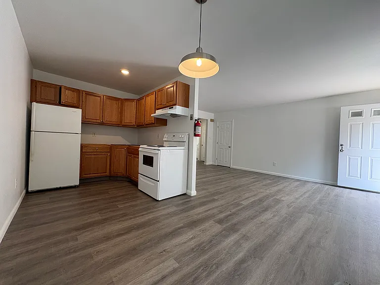 199 Ambler St #2 — Photo 3