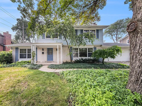 2050 Delaware Dr, Ann Arbor, MI 48103