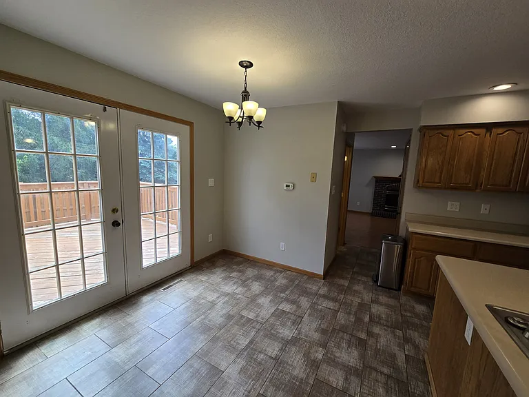 4710 Donald Dr — Photo 20