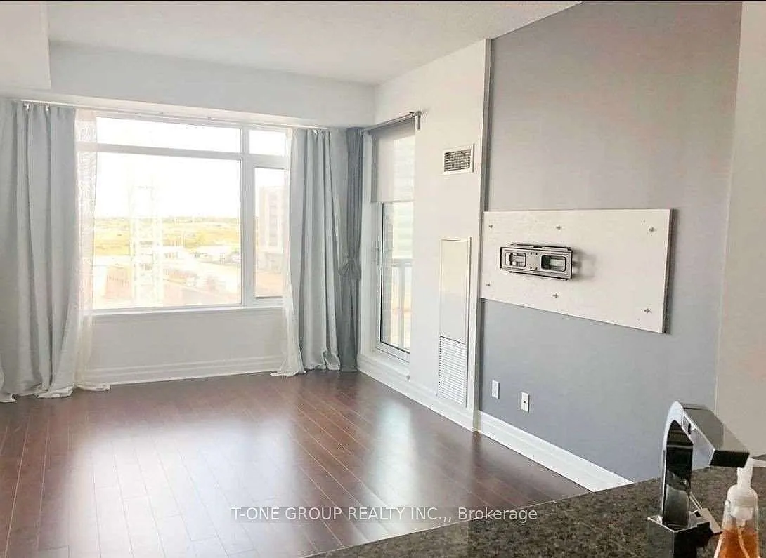 2 bed, $2,400 — Photo 3