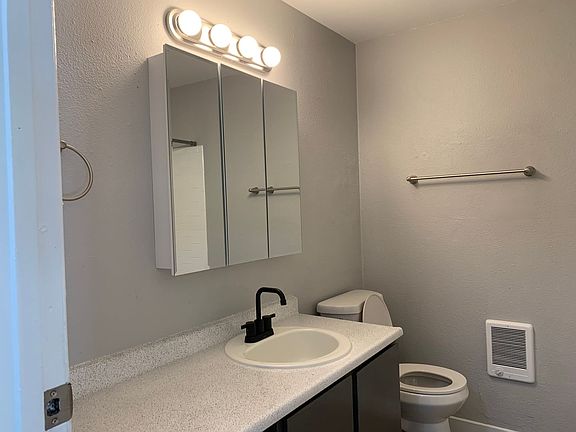 4th image of 1010 SE 122nd Ave #969-19