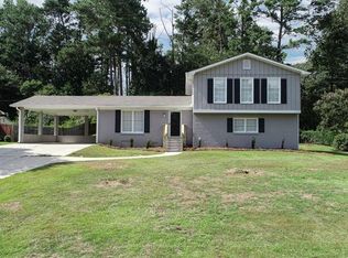 1863 Poplar Rdg, Lawrenceville, GA 30044