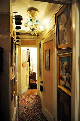 Sold by R New York | media 16