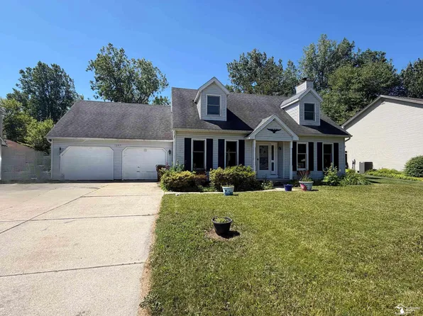 1257 Rutledge Dr, Temperance, MI 48182