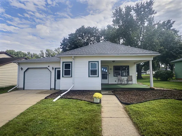 335 4th St SE, Primghar, IA 51245