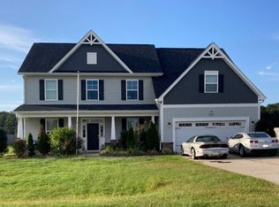 6736 Running Fox Rd, Hope Mills, NC 28348