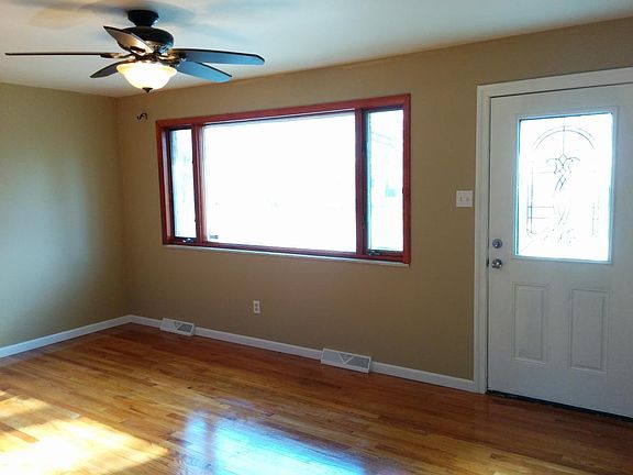 2nd image of 23 Radford Dr