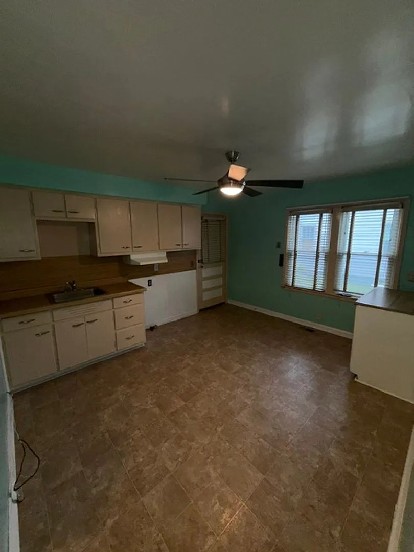 1667 South Kerth Ave. Evansville, IN 47714 — Photo 4
