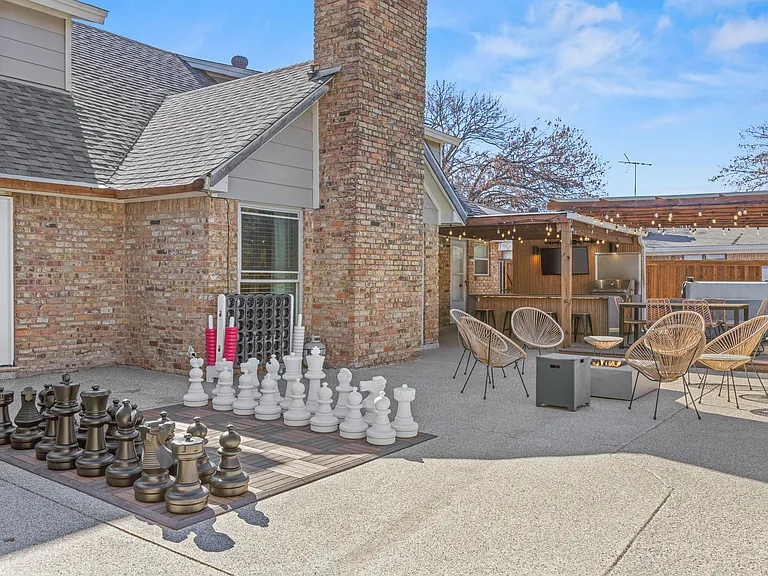 6333 Tosca Dr — Photo 47