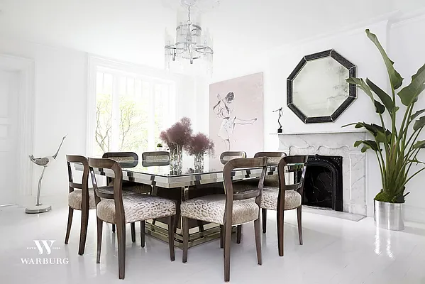 Rented by Warburg | media 11