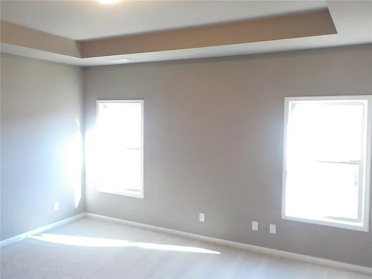 2485 Matlin Way — Photo 10